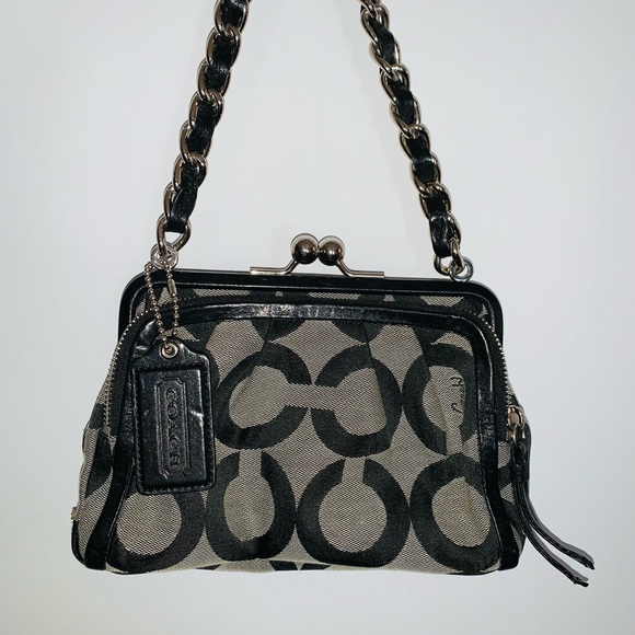 Womans Black Gray Coach small purse shoulder bag. - Picture 2 of 12